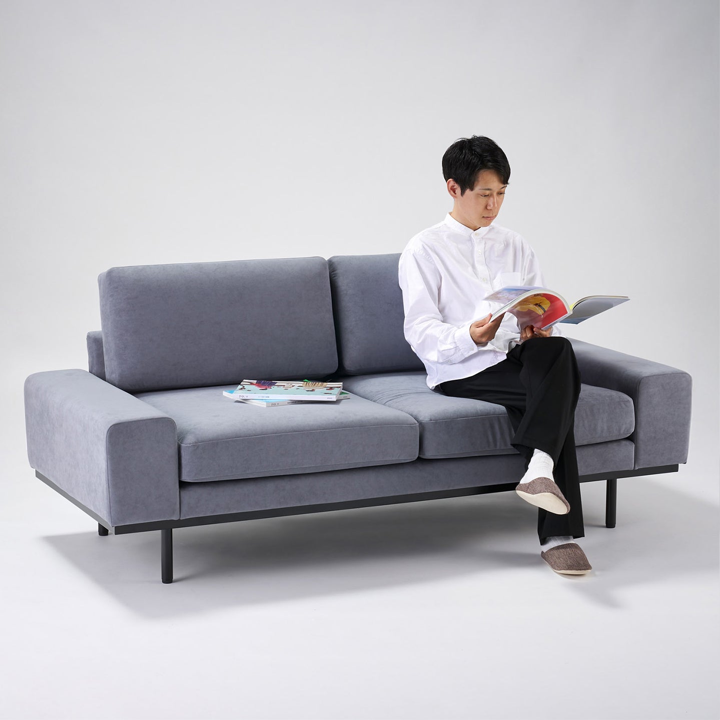 【 完全受注生産・4週間対応 】2人掛けミネルヴァソファ(ヒカルセレクトモデル)