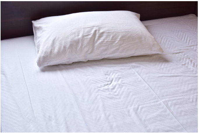 ウレタンマットレスの寿命は何年？復元率と密度からわかる目安とは