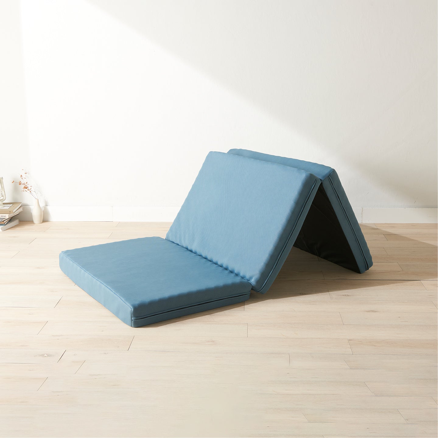 【売り切れ】【個数限定４点セットC】枕 + 折りたたみマットレス１０ｃｍ + ベッドパッド + 肌掛け羽毛布団（春夏推奨）