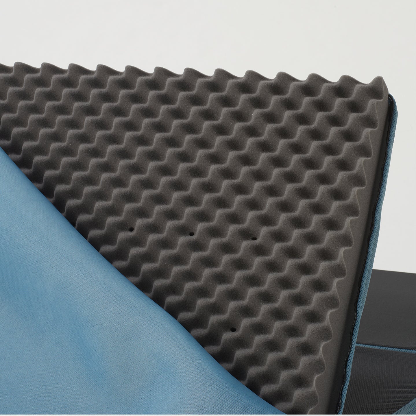 【売り切れ】【個数限定４点セットC】枕 + 折りたたみマットレス１０ｃｍ + ベッドパッド + 肌掛け羽毛布団（春夏推奨）